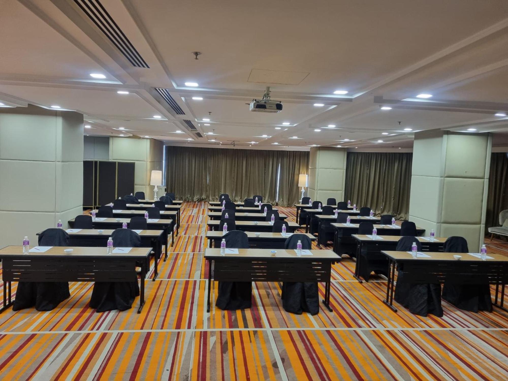 Silka Cheras Kuala Lumpur Exterior photo